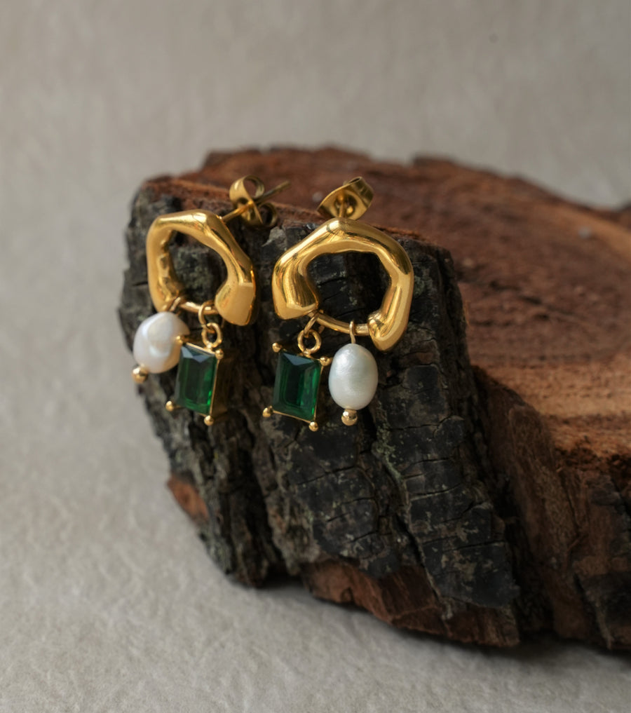 Ke Jewelry Green Gemstone Freshwater Pearl Titanium Steel with 18K Gold Earrings
