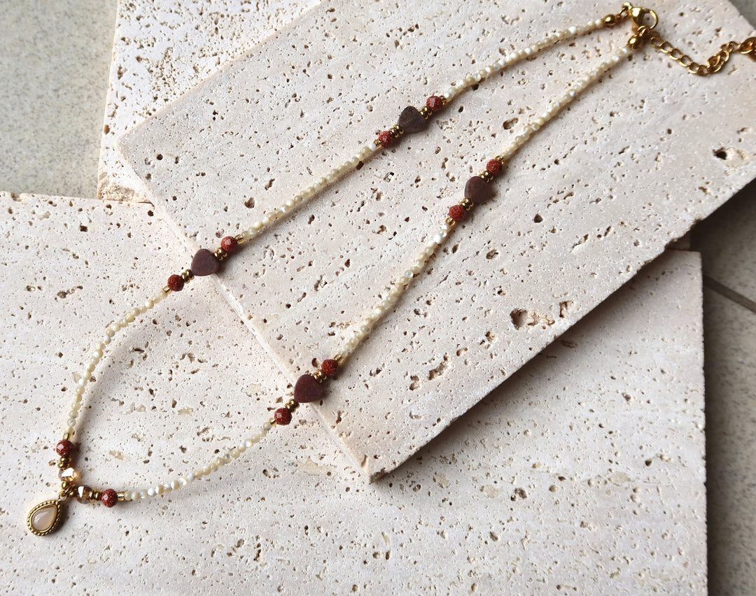 pink stone pendant necklace, caramel beaded necklace, 18k gold plated necklace, gold necklace Melbourne, Ke Jewelry Melbourne, handmade jewelry Australia, layering necklace gold, gemstone pendant necklace, dainty gold necklace