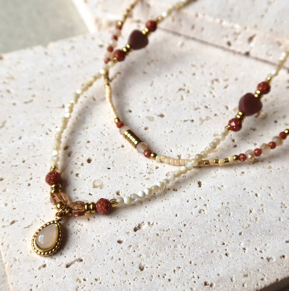 pink stone pendant necklace, caramel beaded necklace, 18k gold plated necklace, gold necklace Melbourne, Ke Jewelry Melbourne, handmade jewelry Australia, layering necklace gold, gemstone pendant necklace, dainty gold necklace