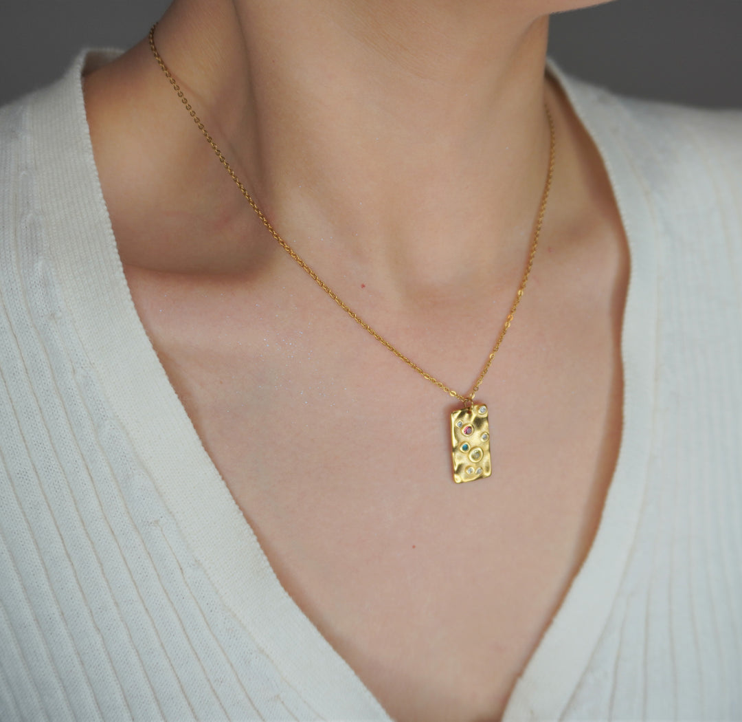 Hammered Square 18K Gold Titanium Steel Necklace