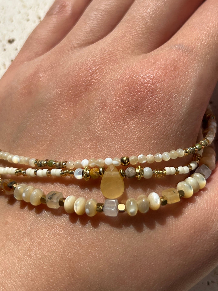 White Beach Natural Stone Beaded Necklace – 18K Gold Plated | Ke Jewelry Melbourne